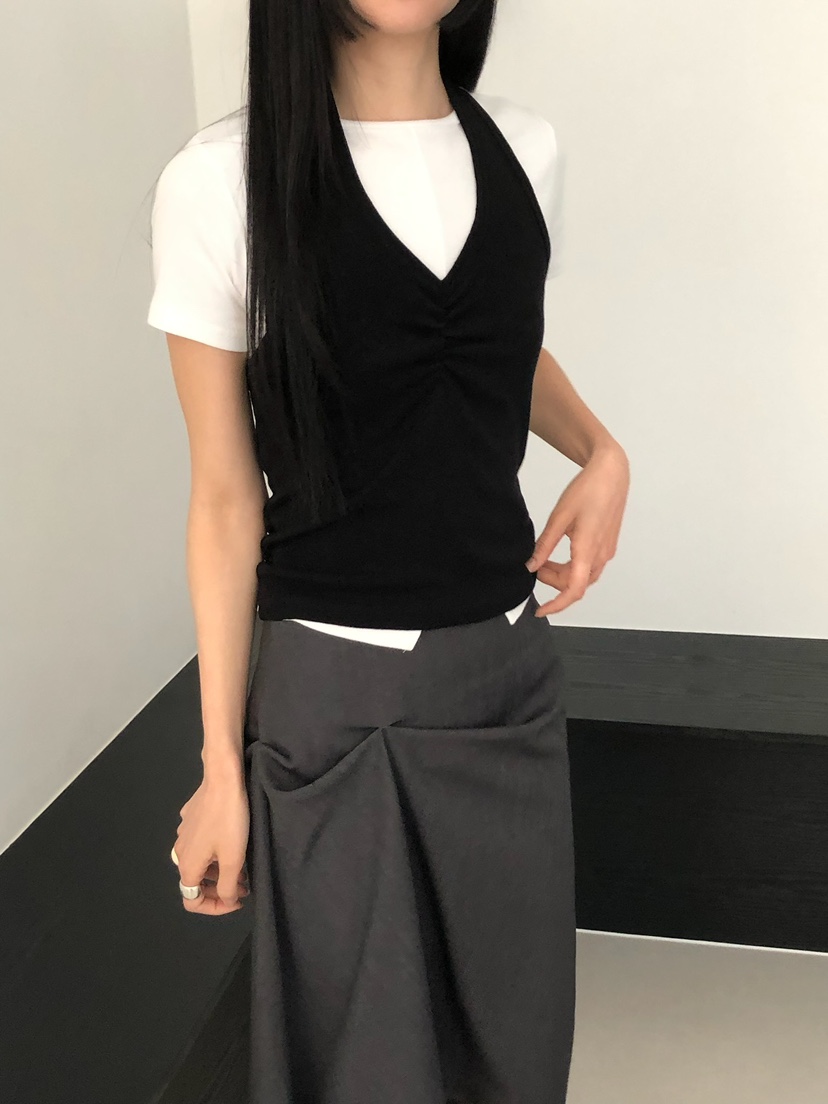 MOMENT韓國直郵實拍女裝新款時尚休閑推薦吊帶背心不含內搭MOMENT/RECOVER吊帶/背心