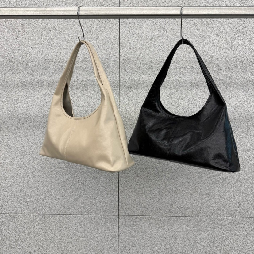 AT THE BAGEL韓國直郵實拍女士新款推薦熱賣手提包褶皺AT THE BAGEL手提包