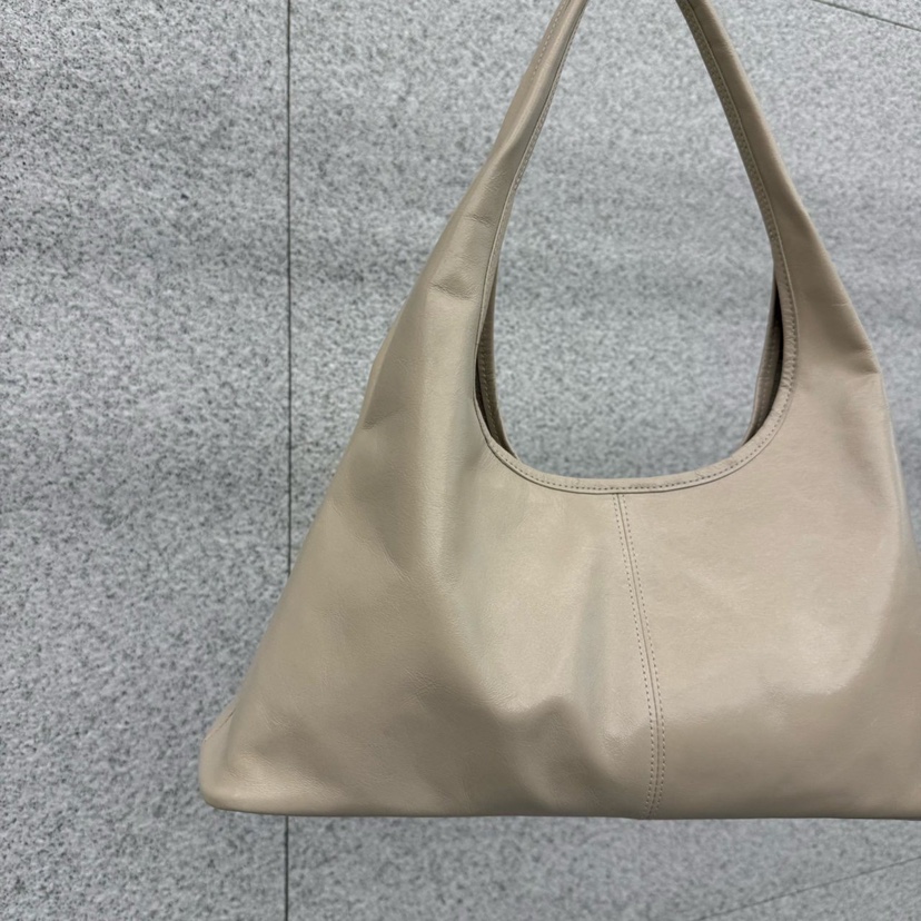 AT THE BAGEL韓國直郵實拍女士新款推薦熱賣手提包褶皺AT THE BAGEL手提包