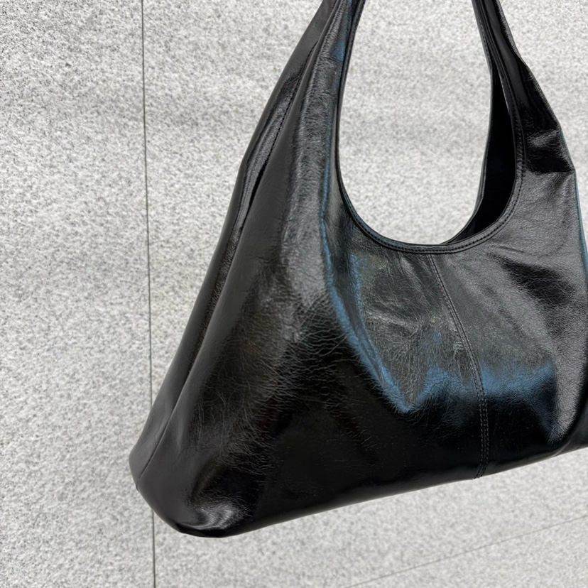 AT THE BAGEL韓國直郵實拍女士新款推薦熱賣手提包褶皺AT THE BAGEL手提包