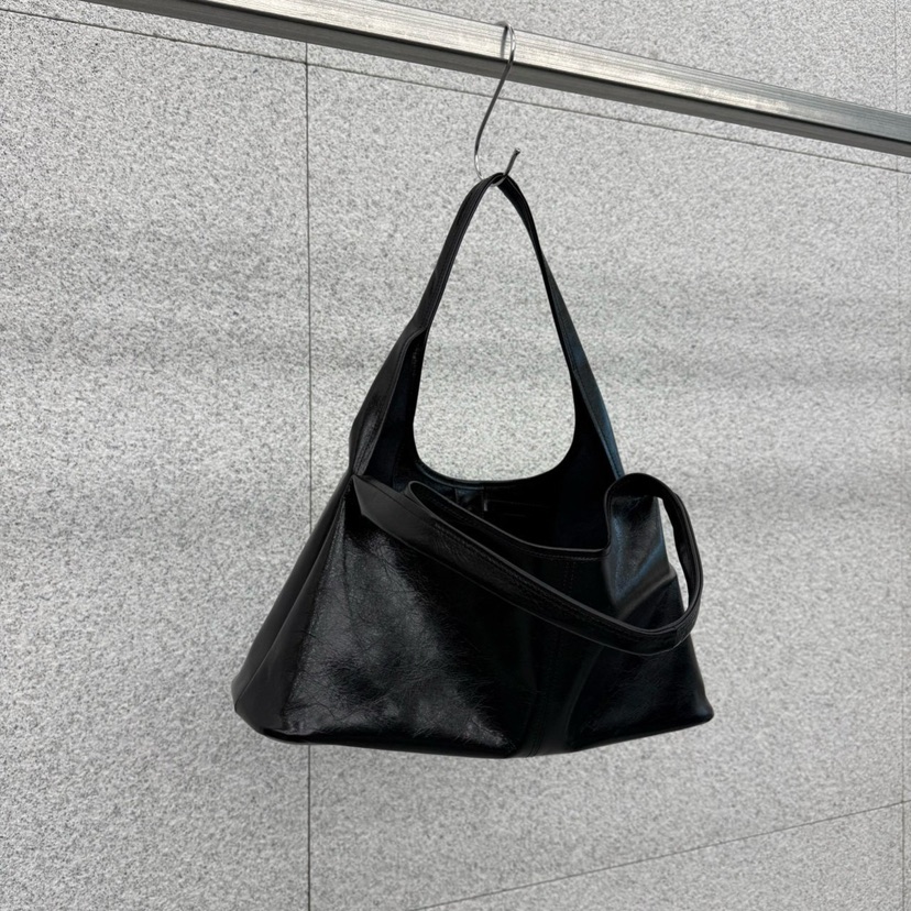 AT THE BAGEL韓國直郵實拍女士新款推薦熱賣手提包褶皺AT THE BAGEL手提包