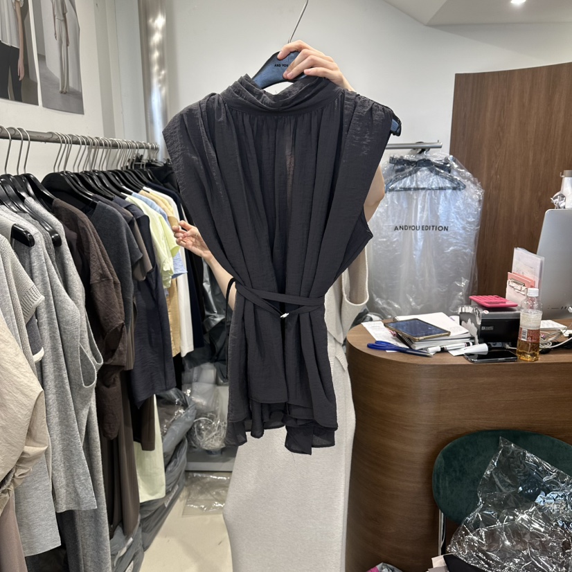 LE EDITION/LEBOENE韓國直郵女裝新款推薦吊帶背心含腰繩LE EDITION/LEBOENE吊帶/背心圖色2