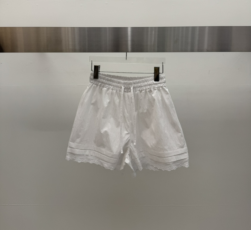 AMOOD韓國直郵女裝新品推薦休閑熱賣26春夏職業短褲柔軟褶裥AMOOD短褲圖色1