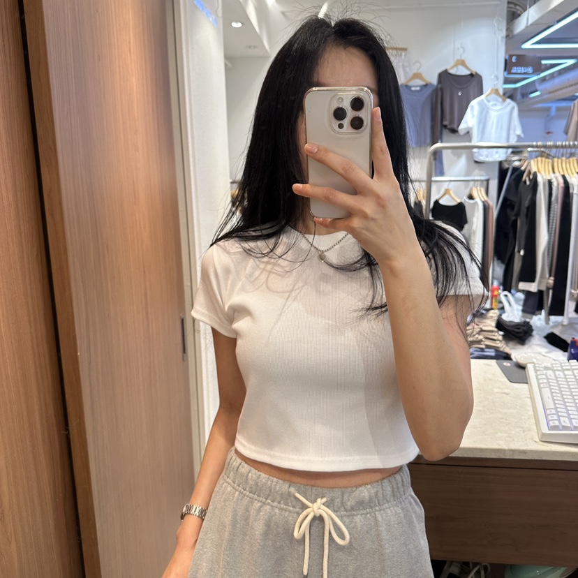 ON THE MODE韓國東大門直郵女裝新品人氣時尚推薦26春夏T恤ON THE MODET恤