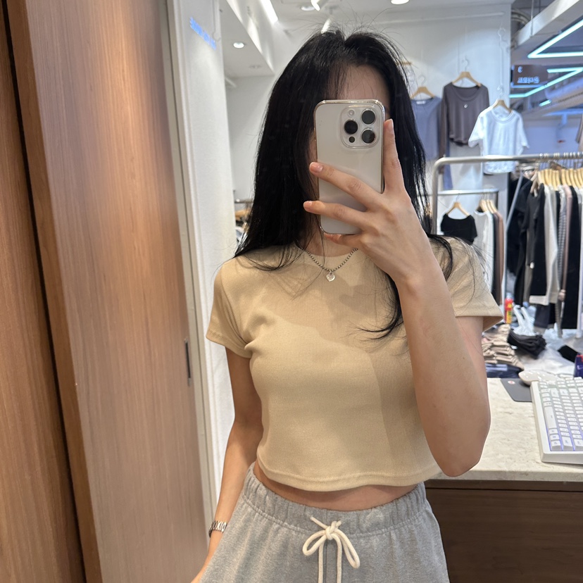 ON THE MODE韓國東大門直郵女裝新品人氣時尚推薦26春夏T恤ON THE MODET恤