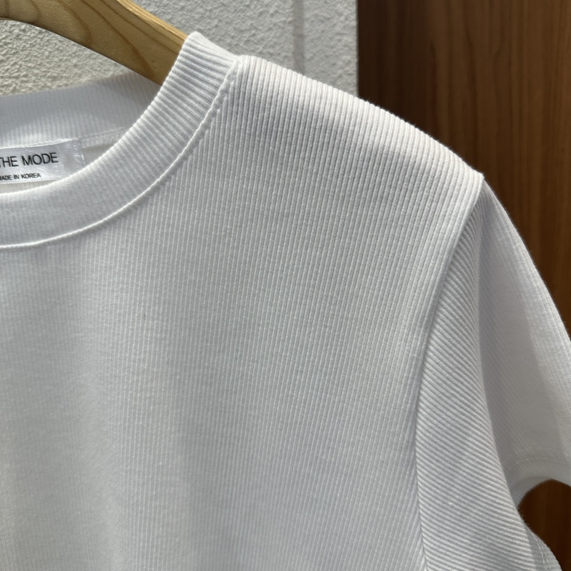 ON THE MODE韓國東大門直郵女裝新品人氣時尚推薦26春夏T恤ON THE MODET恤