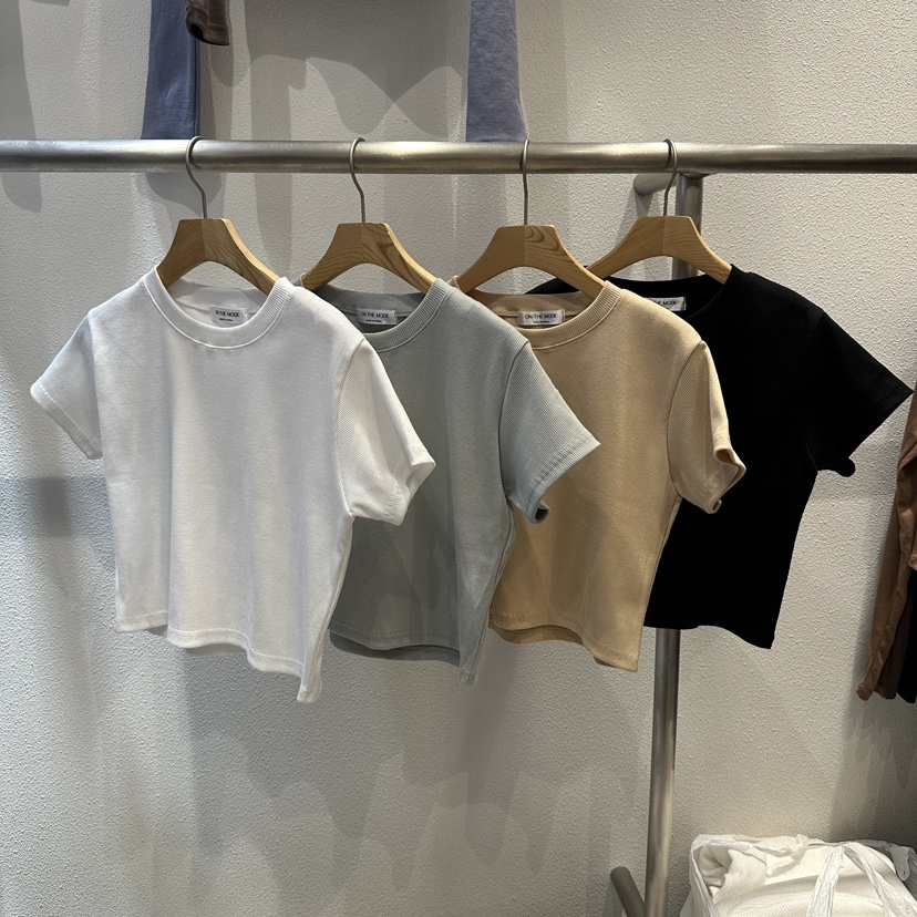 ON THE MODE韓國東大門直郵女裝新品人氣時尚推薦26春夏T恤ON THE MODET恤