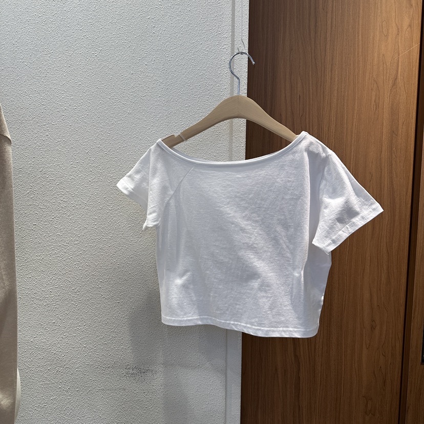 ON THE MODE韓國東大門直郵女裝新款時尚推薦休閑26春夏T恤ON THE MODET恤圖色1