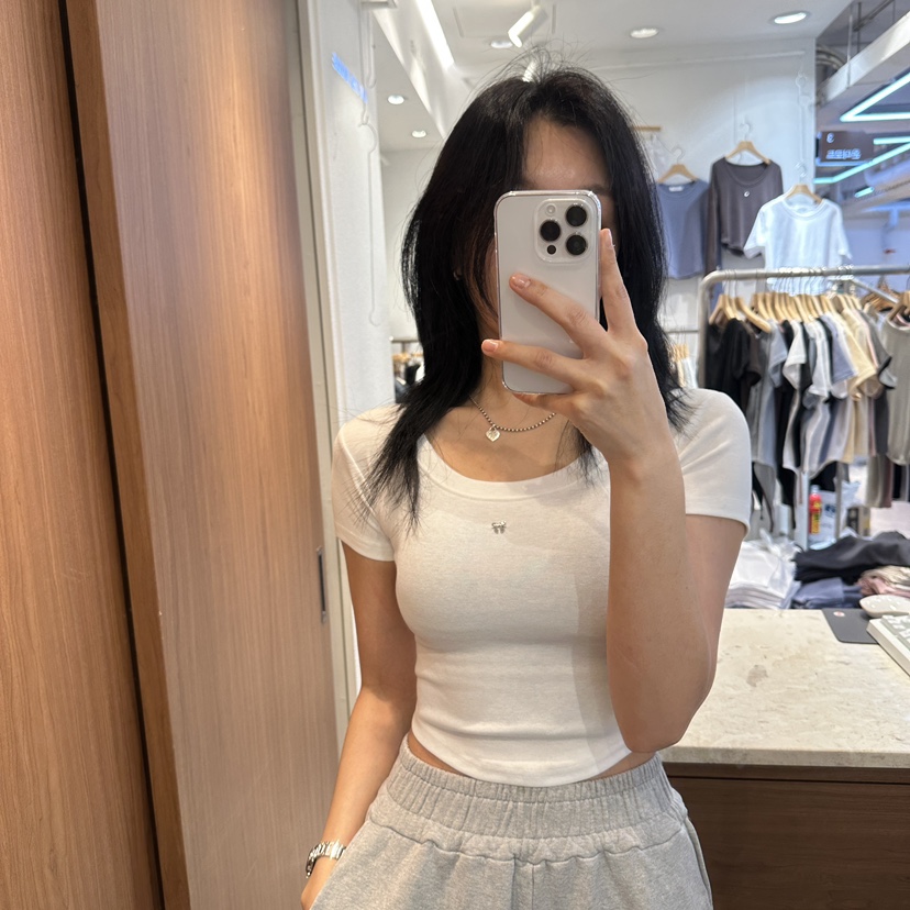 ON THE MODE韓國直郵實拍女士新品26春夏推薦時尚熱賣T恤ON THE MODET恤