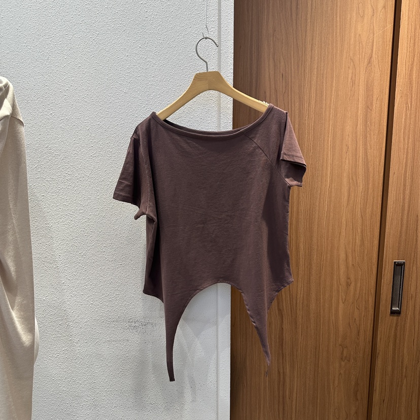 ON THE MODE韓國代購女裝新款推薦熱賣人氣職業時尚T恤ON THE MODET恤