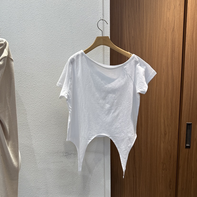 ON THE MODE韓國代購女裝新款推薦熱賣人氣職業時尚T恤ON THE MODET恤