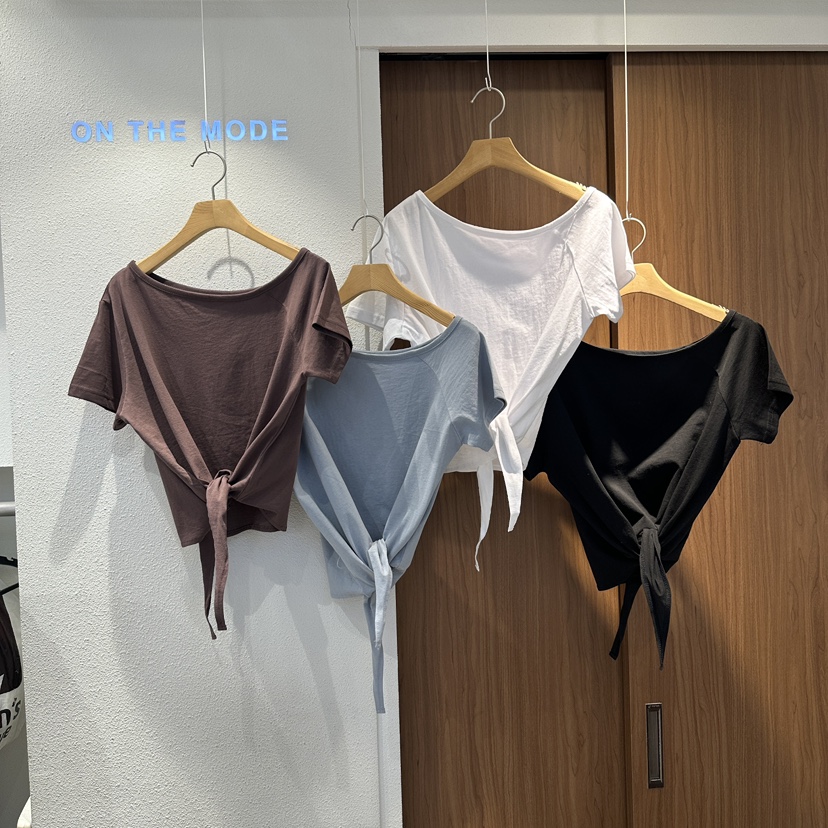 ON THE MODE韓國代購女裝新款推薦熱賣人氣職業時尚T恤ON THE MODET恤