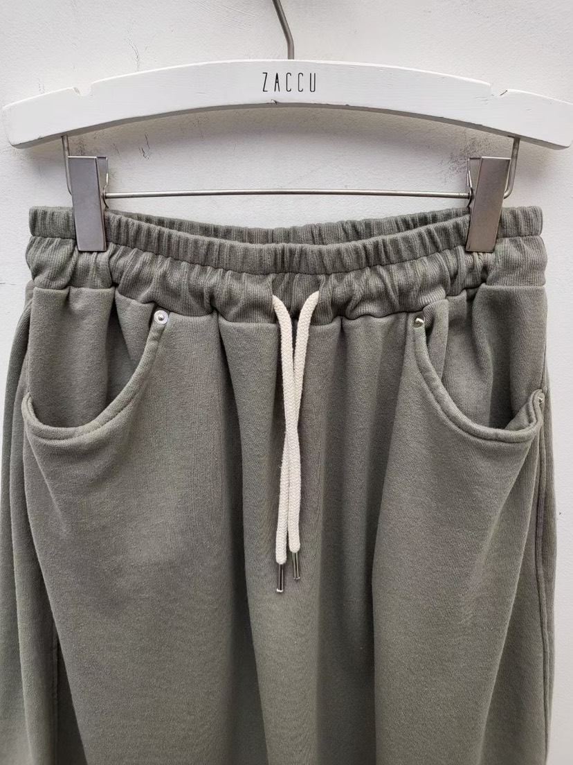 ZACCU韓國直郵實拍女裝新款人氣26春夏職業半身裙中短裙刺繡ZACCU半身裙/中短裙