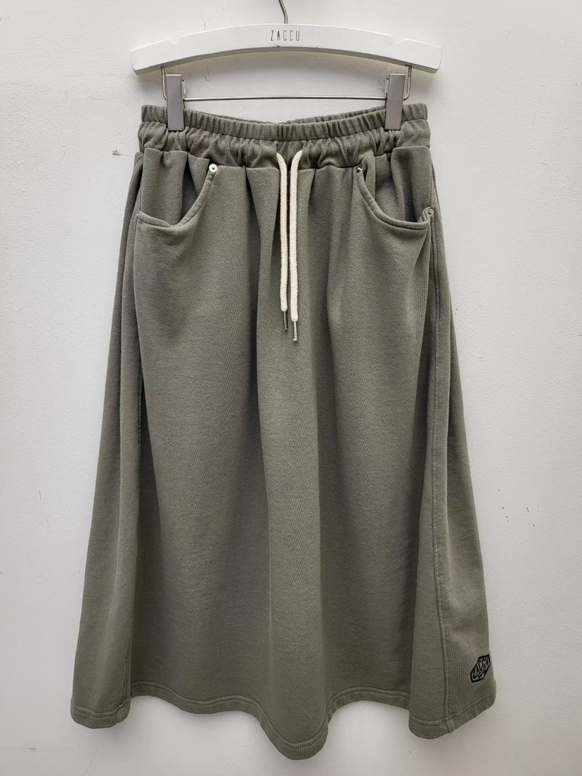 ZACCU韓國直郵實拍女裝新款人氣26春夏職業半身裙中短裙刺繡ZACCU半身裙/中短裙圖色1