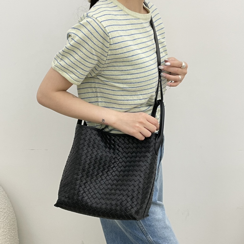 J PLACE韓國東大門代購女裝新品職業時尚熱賣休閑手提包J PLACE手提包