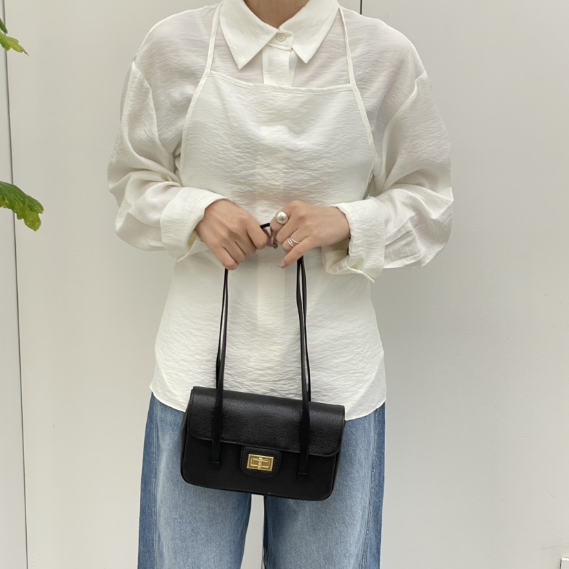 J PLACE韓國東大門直郵女士新品熱賣推薦人氣單肩斜跨包J PLACE單肩/斜跨包