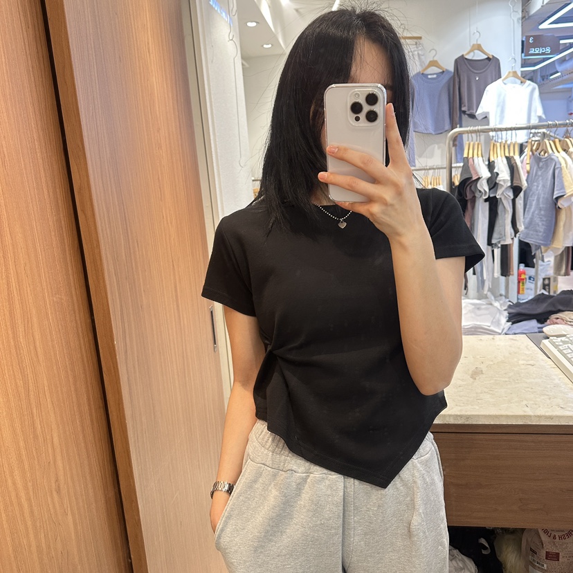 ON THE MODE韓國直郵實拍女裝新品推薦人氣26春夏熱賣T恤ON THE MODET恤