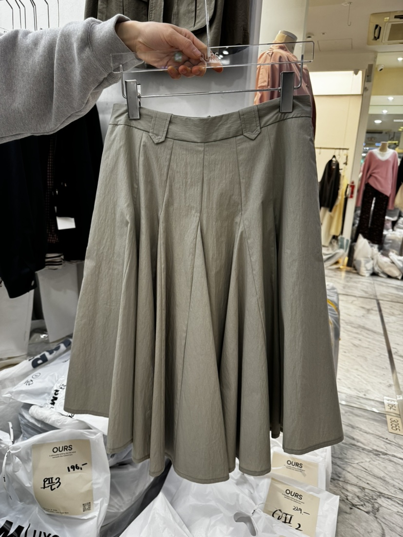 OURS韓國直郵女裝新款人氣26春夏推薦職業休閑半身裙中短裙OURS半身裙/中短裙圖色2