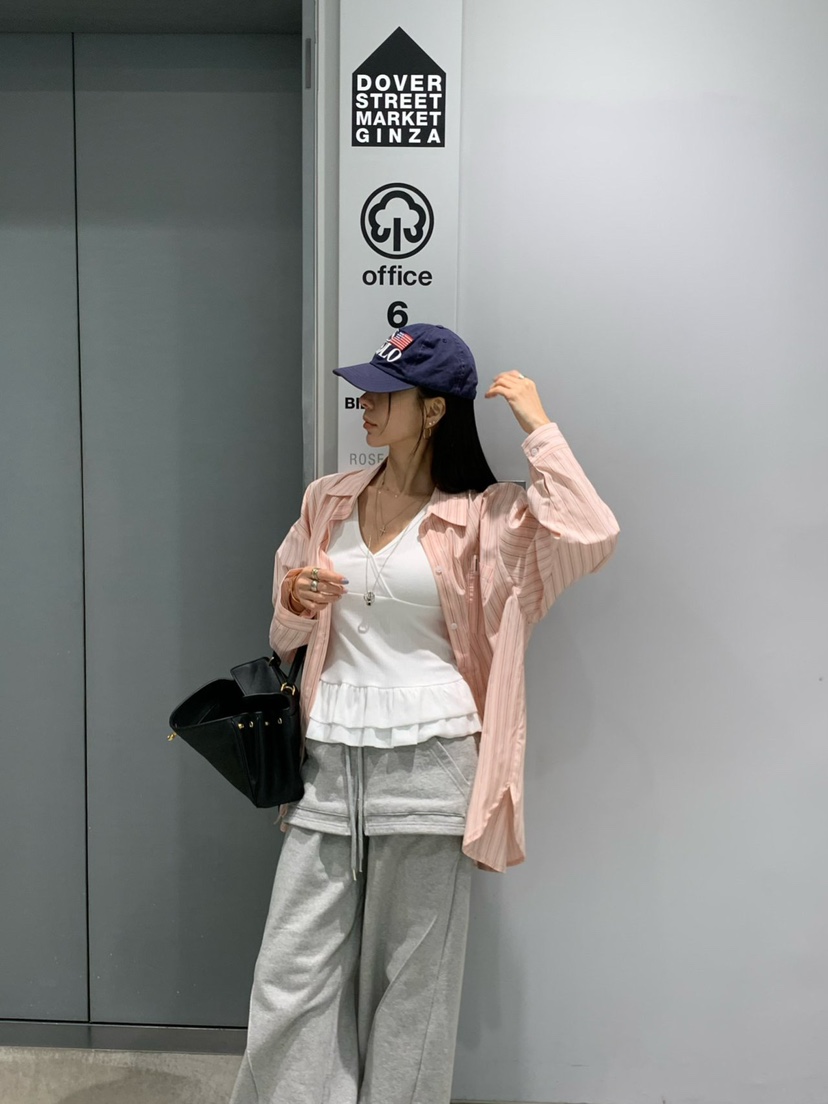 REVE CITE-L韓國直郵女裝新品熱賣休閑時尚職業襯衫蕾絲衫REVE CITE-L襯衫/蕾絲衫