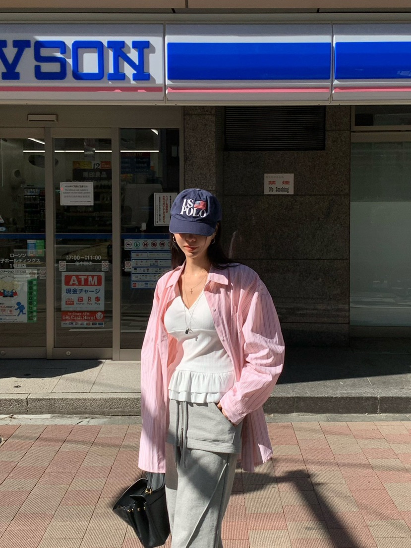 REVE CITE-L韓國直郵女裝新品熱賣休閑時尚職業襯衫蕾絲衫REVE CITE-L襯衫/蕾絲衫圖色3