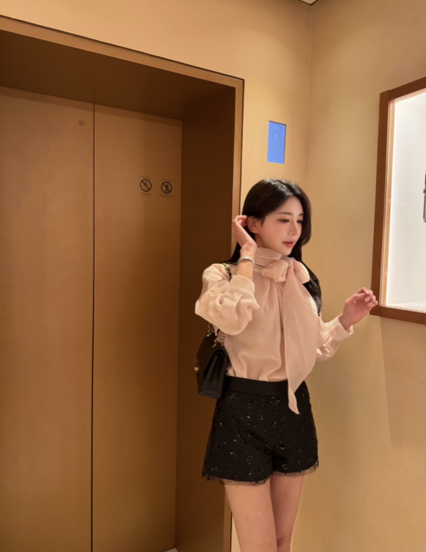 LAVIEU韓國代購女裝新品休閑職業時尚襯衫蕾絲衫雪紡圍巾LAVIEU襯衫/蕾絲衫