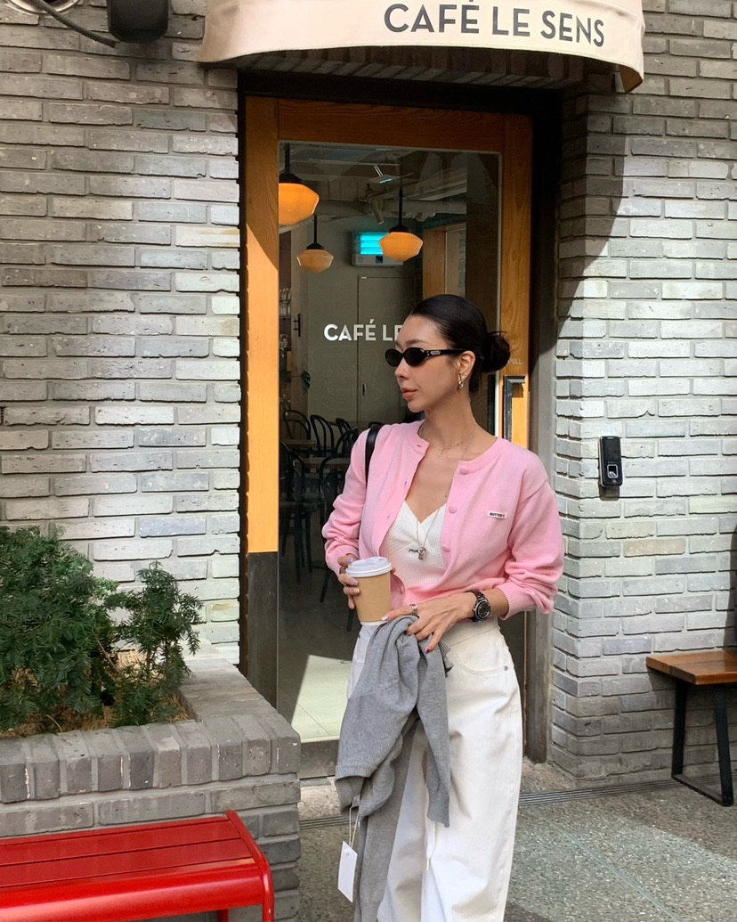 REVE CITE-L韓國東大門直郵女裝新品人氣針織衫奶油色開衫REVE CITE-L針織衫