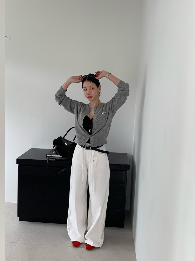 REVE CITE-L韓國東大門直郵女裝新品人氣針織衫奶油色開衫REVE CITE-L針織衫