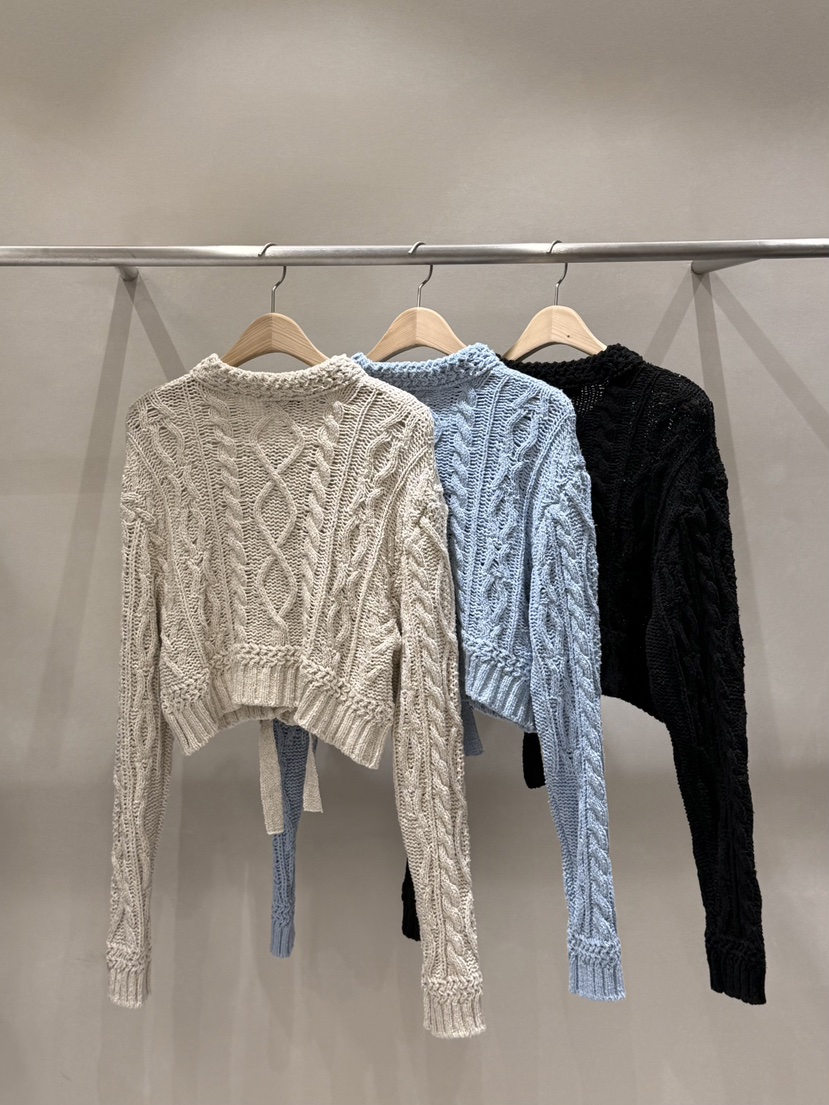 LAVIEU韓國東大門直郵女裝新款熱賣職業針織衫麻花針織短款LAVIEU針織衫