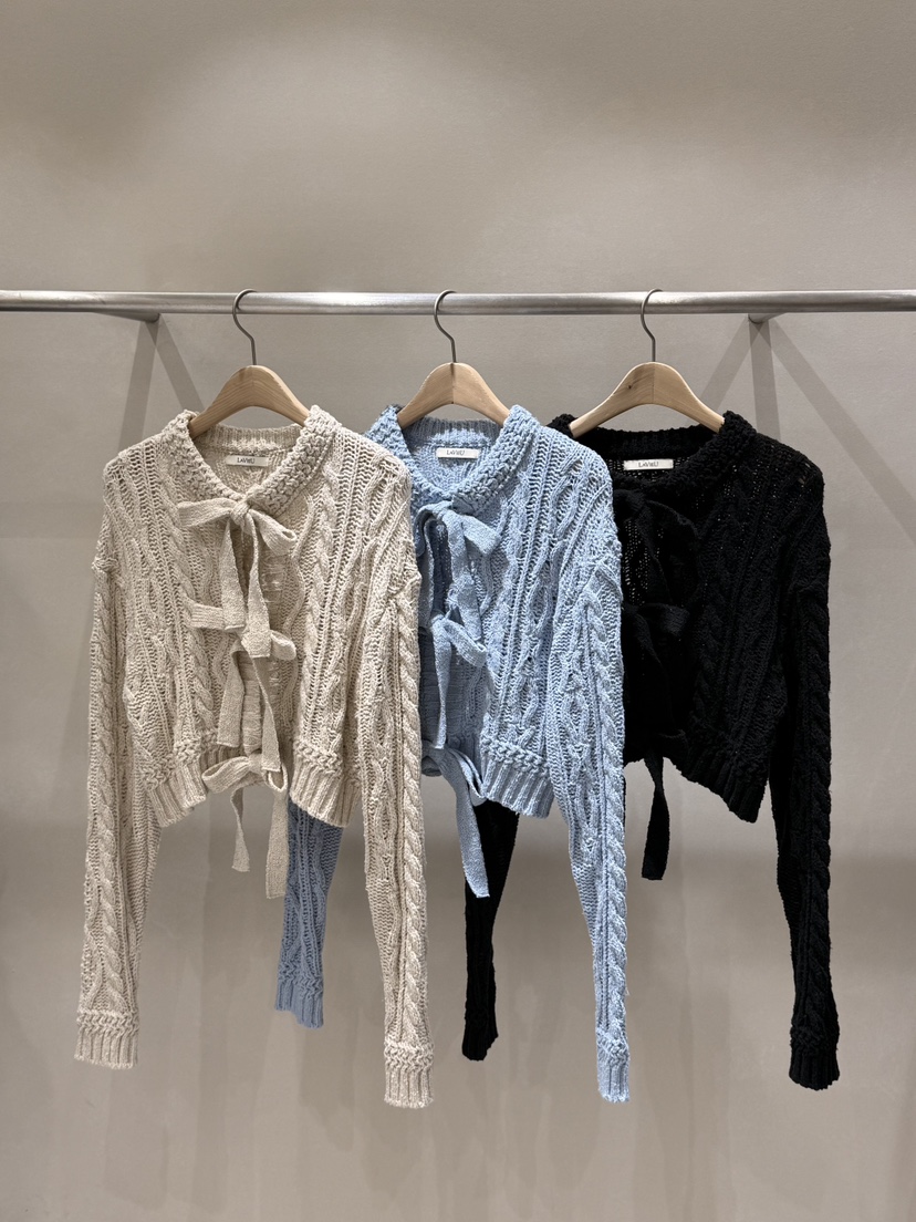 LAVIEU韓國東大門直郵女裝新款熱賣職業針織衫麻花針織短款LAVIEU針織衫