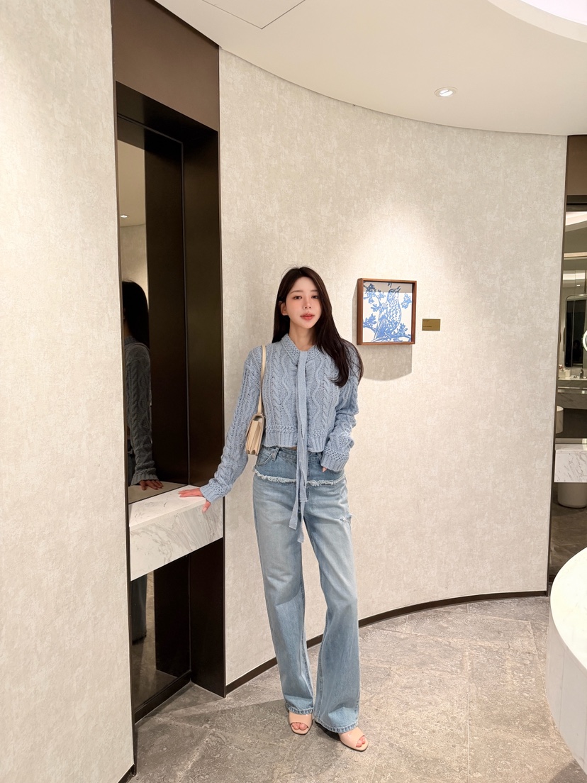 LAVIEU韓國東大門直郵女裝新款熱賣職業針織衫麻花針織短款LAVIEU針織衫