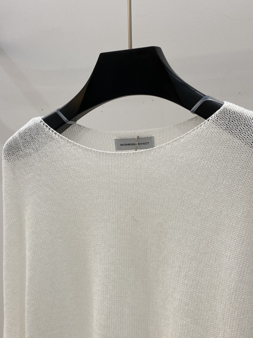 MUSHROOM EFFECT韓國東大門直郵女裝新款人氣針織衫短款針織MUSHROOM EFFECT針織衫