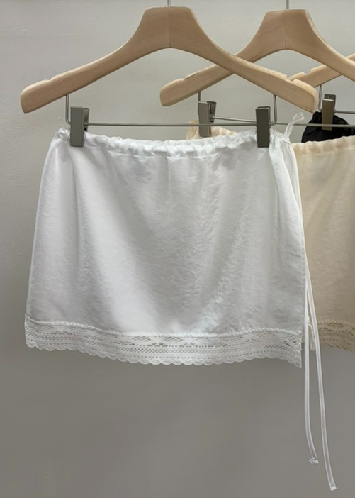 JADEMARKET韓國直郵女裝新款休閑推薦26春夏短裙蕾絲緞面JADE MARKET短裙圖色1