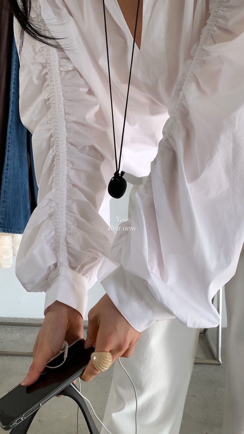 OVER RICH韓國東大門直郵女裝新款26春夏推薦襯衫蕾絲衫OVER RICH襯衫/蕾絲衫