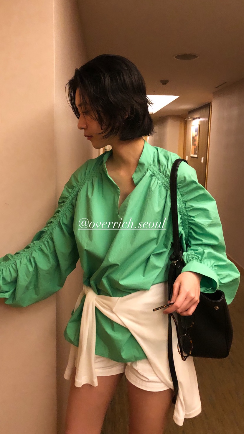 OVER RICH韓國東大門直郵女裝新款26春夏推薦襯衫蕾絲衫OVER RICH襯衫/蕾絲衫