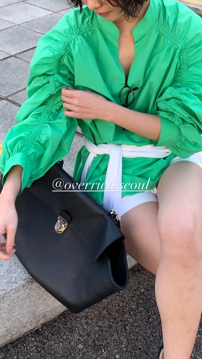 OVER RICH韓國東大門直郵女裝新款26春夏推薦襯衫蕾絲衫OVER RICH襯衫/蕾絲衫