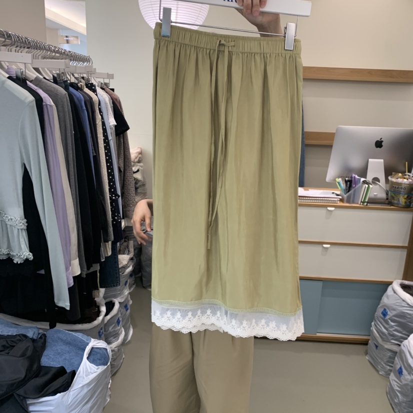 ARE韓國東大門代購女裝新款推薦熱賣休閑半身裙中短裙刺繡ARE YOU/ARE半身裙/中短裙圖色1