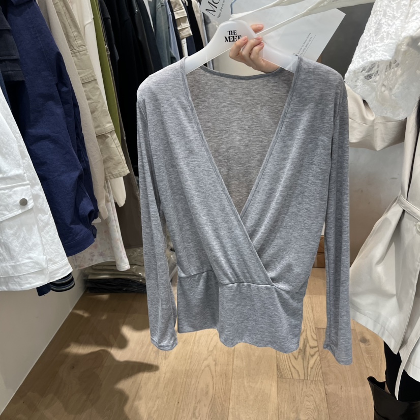 MEET ME韓國東大門代購女士新品26春夏職業人氣長袖T恤天絲MEET ME長袖T恤圖色1