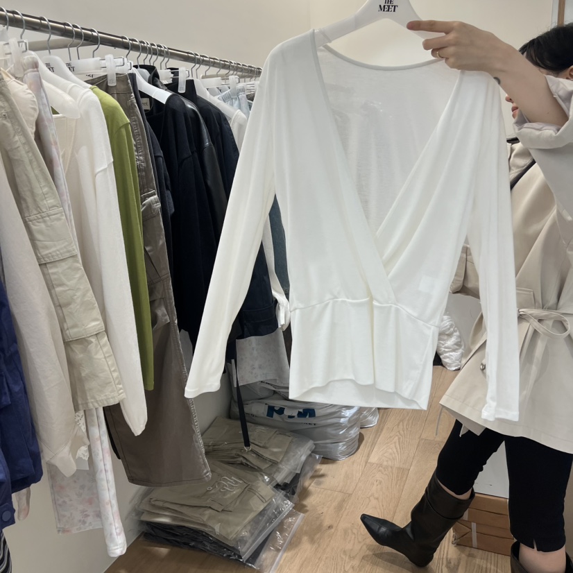 MEET ME韓國東大門代購女士新品26春夏職業人氣長袖T恤天絲MEET ME長袖T恤圖色3