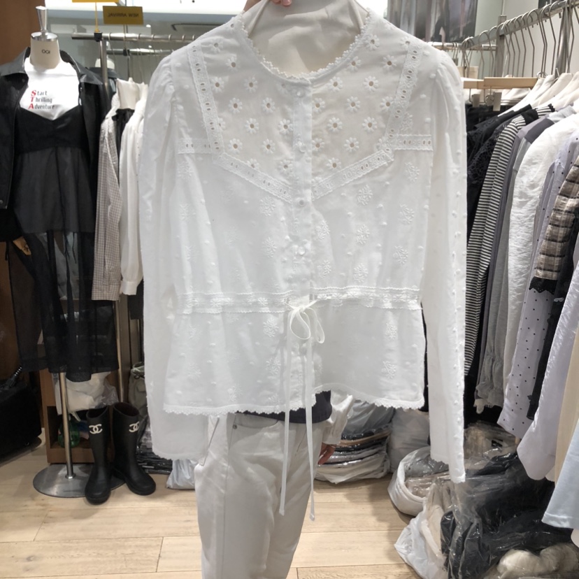 OGI韓國直郵女裝新品人氣26春夏推薦熱賣襯衫蕾絲衫花朵腰帶FLat OGI襯衫/蕾絲衫圖色1