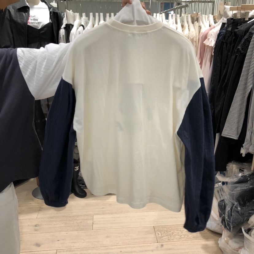 OGI韓國直郵女裝新款時尚休閑熱賣人氣職業推薦26春夏長袖T恤FLat OGI長袖T恤