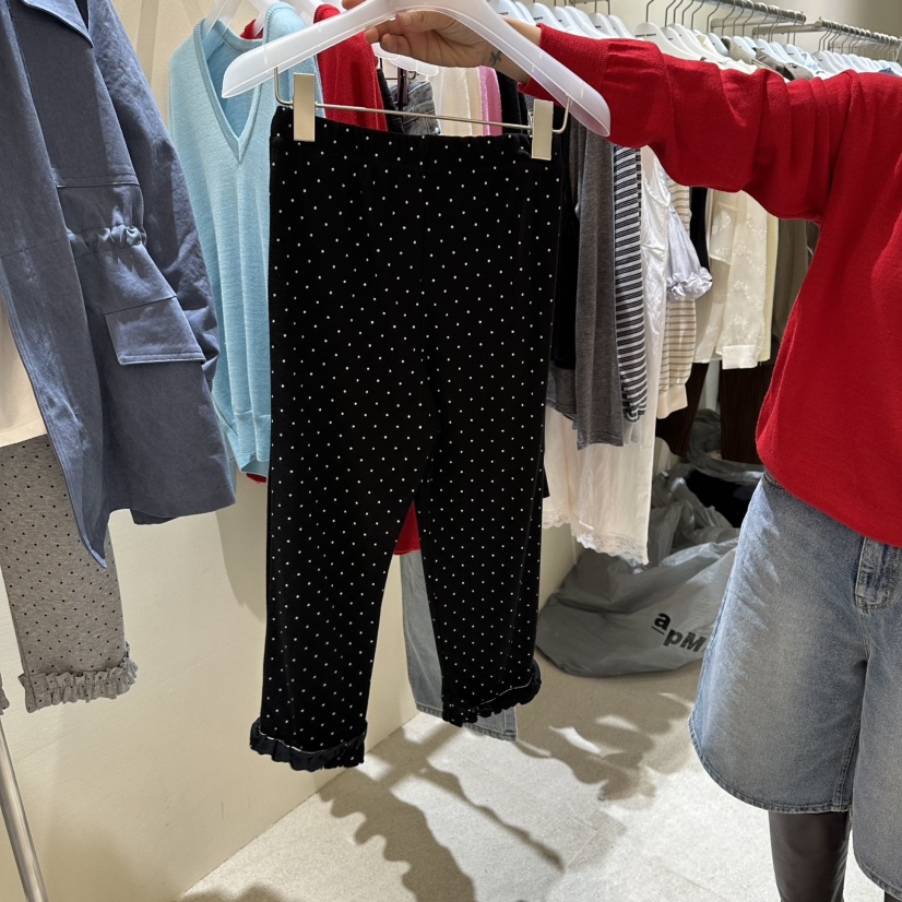 MOREMORE韓國直郵實拍女裝新品休閑推薦短褲荷葉邊緊身褲more more短褲