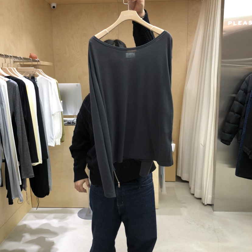 PLEASURE韓國東大門代購女裝新品休閑26春夏長袖T恤不含圍巾PLEASURE長袖T恤圖色2