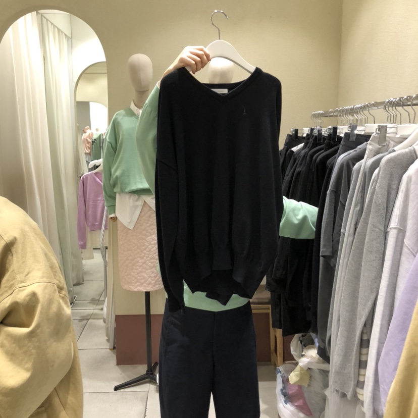 BROCCOLISALAD韓國代購女裝新款熱賣職業推薦針織衫不含內搭BROCCOLISALAD針織衫圖色2