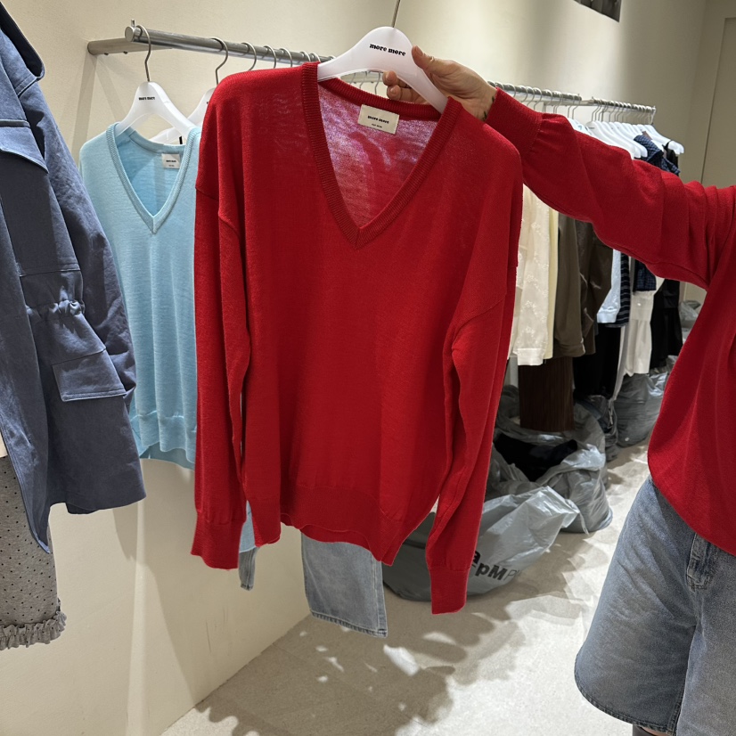 MOREMORE韓國東大門直郵女裝新款熱賣休閑推薦26春夏針織衫V領more more針織衫圖色2