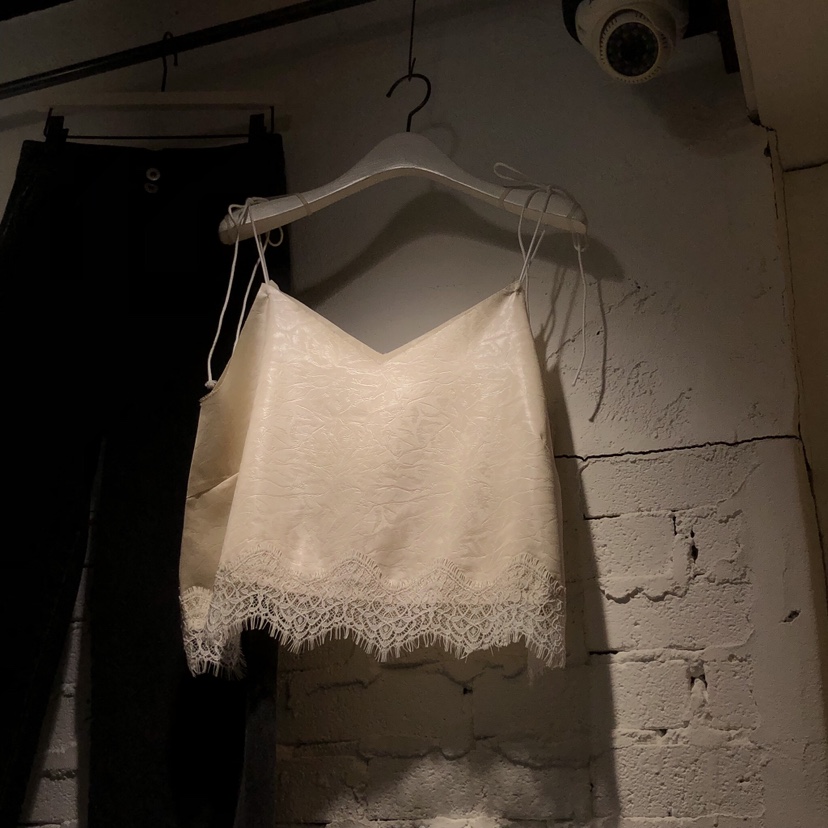 OZ韓國代購女士新款推薦職業休閑熱賣時尚人氣吊帶背心蕾絲OZ.ounce吊帶/背心圖色2