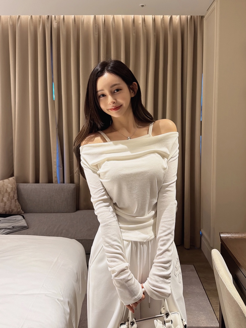 CLOTH韓國直郵實拍女裝新品26春夏熱賣人氣時尚職業長袖T恤CLOTH長袖T恤圖色1