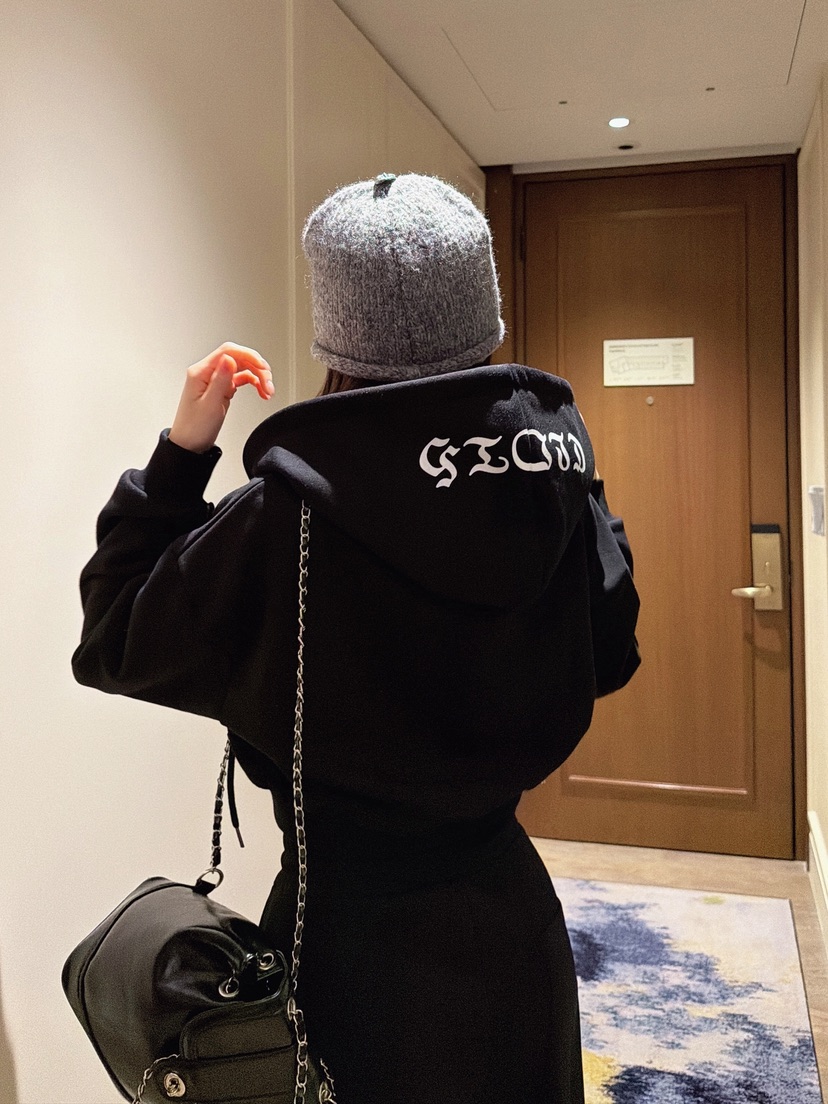 CLOTH韓國直郵實拍女裝新品職業人氣推薦休閑夾克連帽拉鏈衫CLOTH夾克