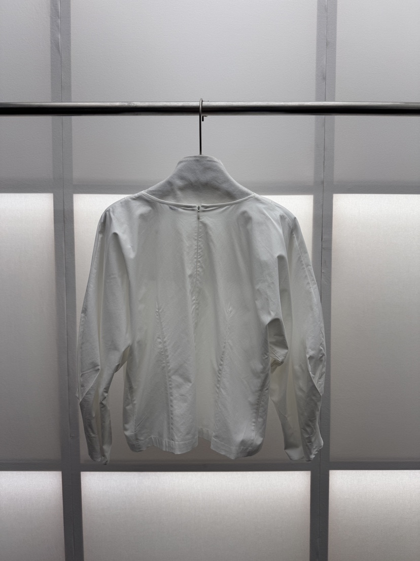 MILUI韓國直郵實拍女裝新款熱賣時尚人氣推薦休閑襯衫蕾絲衫MILUI襯衫/蕾絲衫