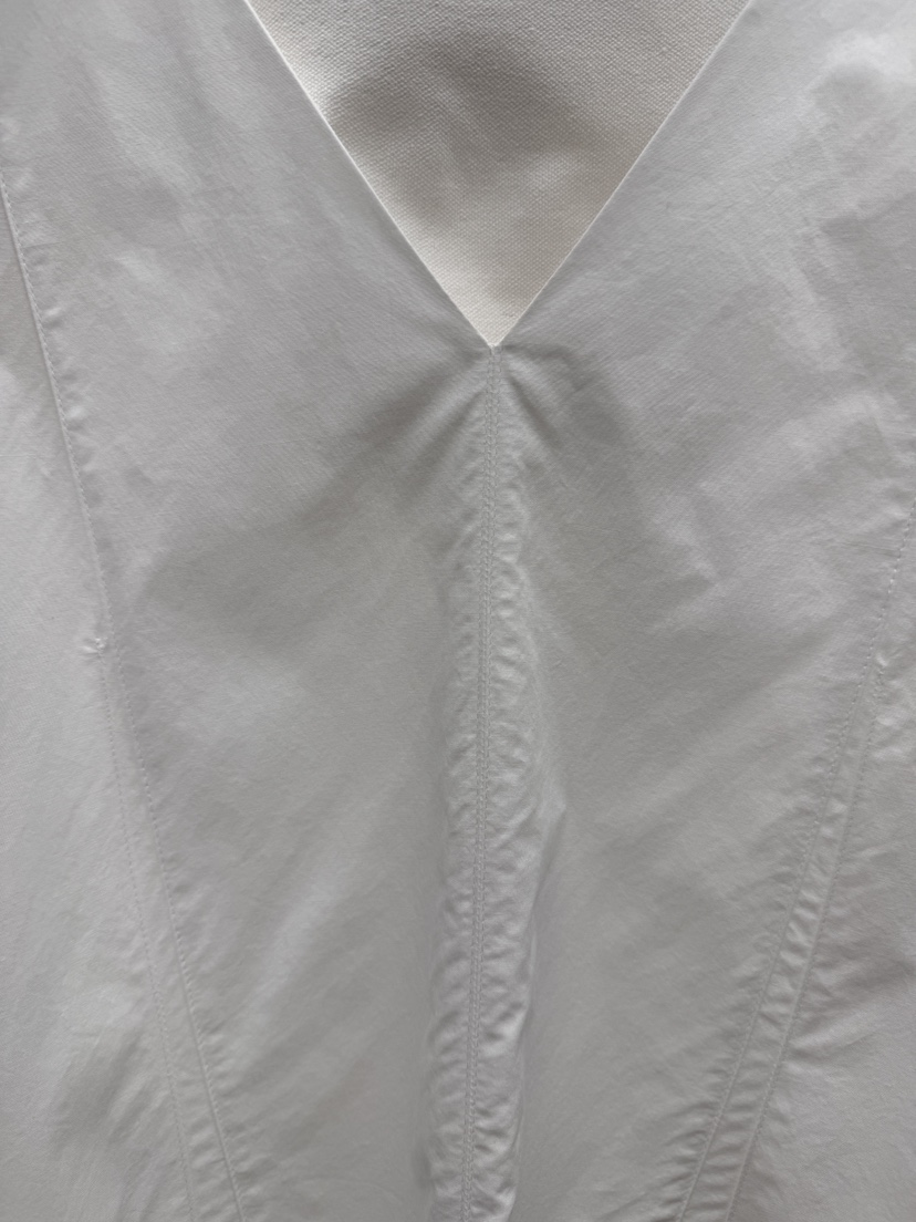 MILUI韓國直郵實拍女裝新款熱賣時尚人氣推薦休閑襯衫蕾絲衫MILUI襯衫/蕾絲衫