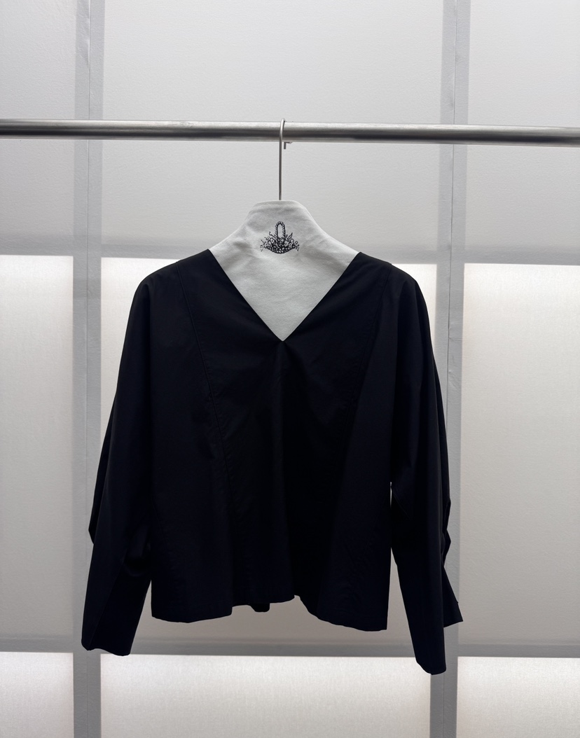 MILUI韓國直郵實拍女裝新款熱賣時尚人氣推薦休閑襯衫蕾絲衫MILUI襯衫/蕾絲衫圖色2